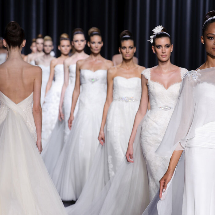 Показ свадебных образов.