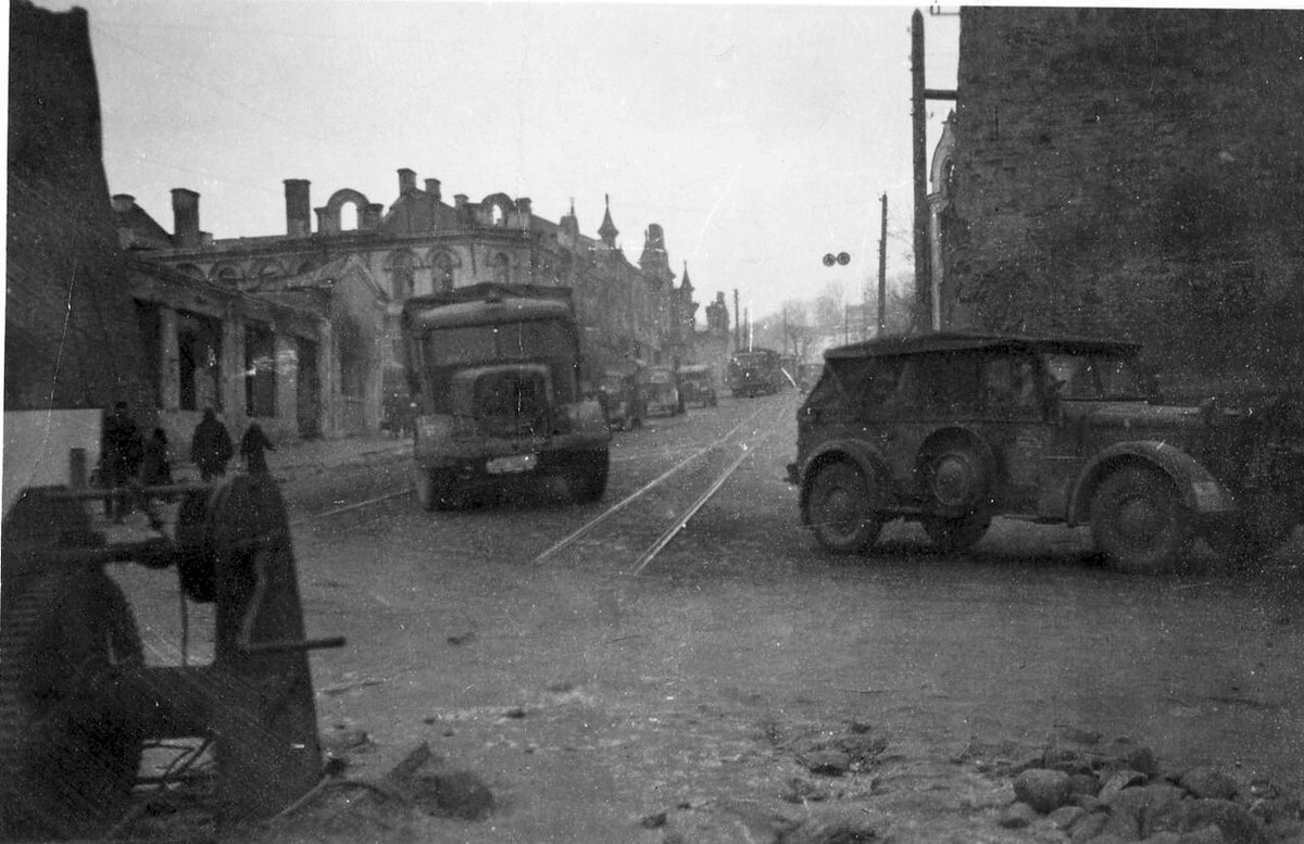 Оккупация смоленска. Смоленск в годы оккупации война 1941-1943. Смоленск Великая Отечественная война. Смоленск после войны 1941-1945. Немцы в Смоленске 1941.