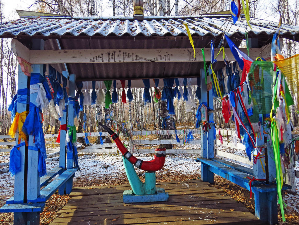 буддизм в бурятии. святые бурятии. мумия даши доржо итигэлова. лик богини янжимы бурятия. свято-одигитриевский кафедральный собор улан-удэ иконы.