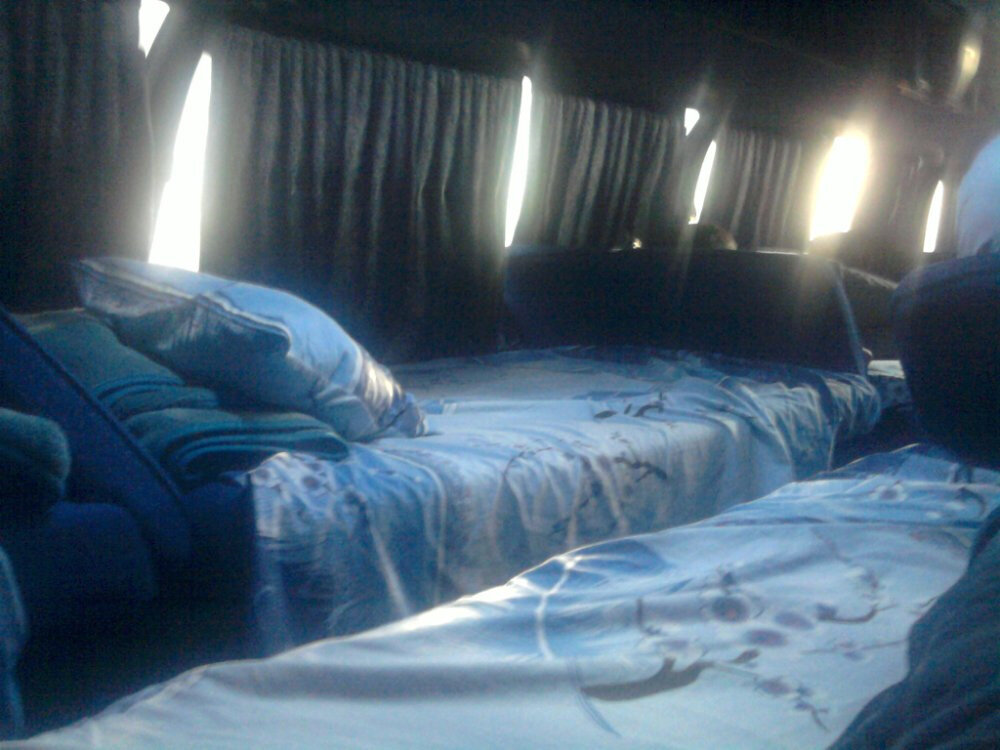 Фото автобуса не сохранились, но был похож на этот. фото яндекс картинки