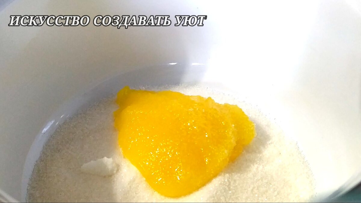 Мёд можно использовать любой консистенции и любых сортов.