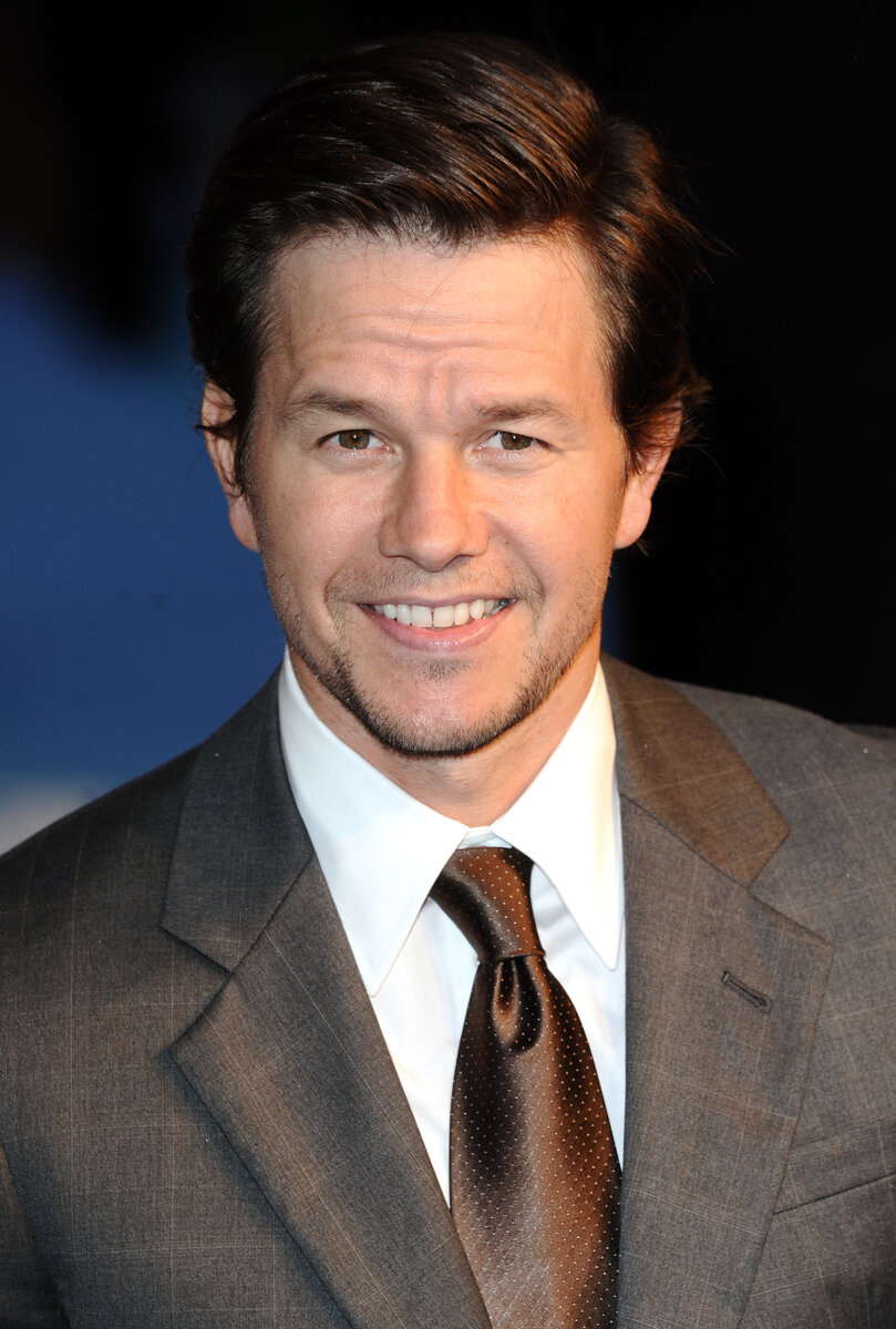 Актер называется. Уолберг. Mark Wahlberg. Актер Марк Уолберг. Уолберг Марк Уолберг.