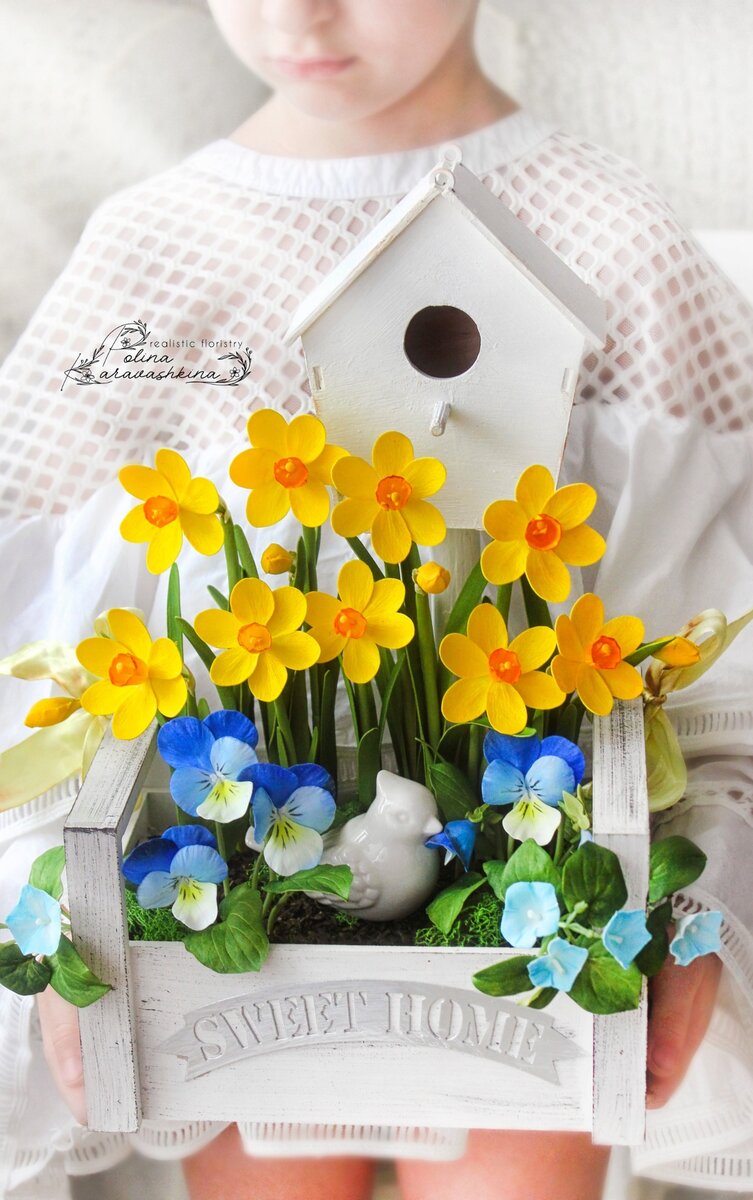 Пасхальная композиция из фоамиран, ручная работа.