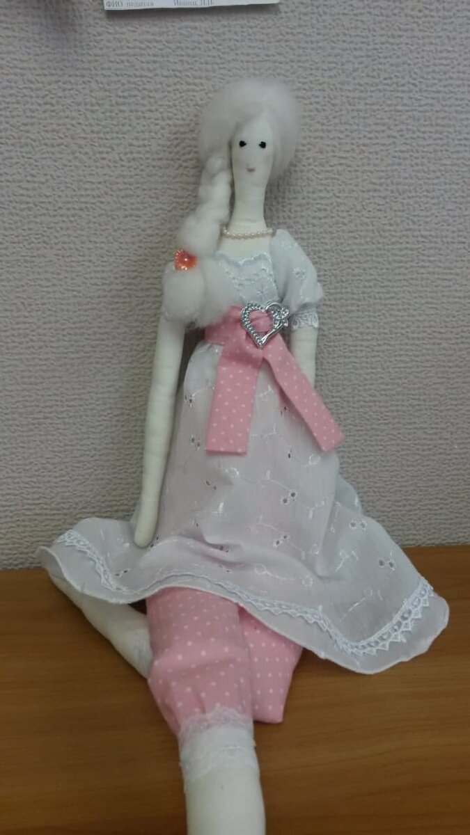 Интерьерная кукла тильда — набор для шитья текстильной игрушки