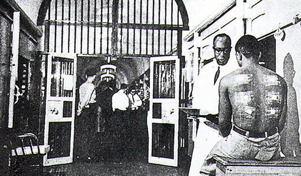 Тюремные эксперименты Холмсбурга. Источник фото — сайт: https://clck.ru/U9g3Q