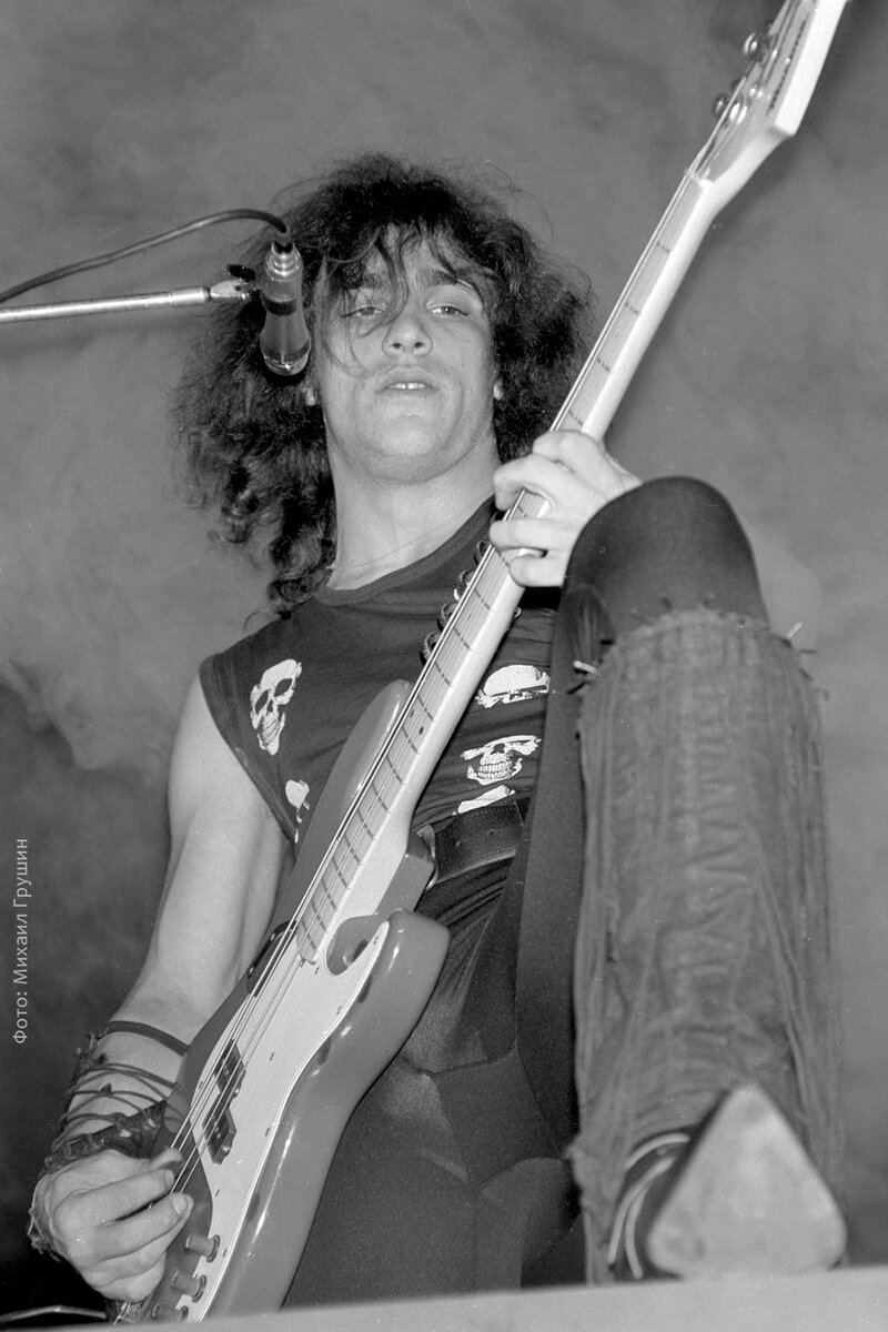 юрий алексеев гитарист. черный обелиск 1988. михаил светлов черный обелиск. чёрный обелиск 1986-1988. группа чёрный обелиск анатолий крупнов.