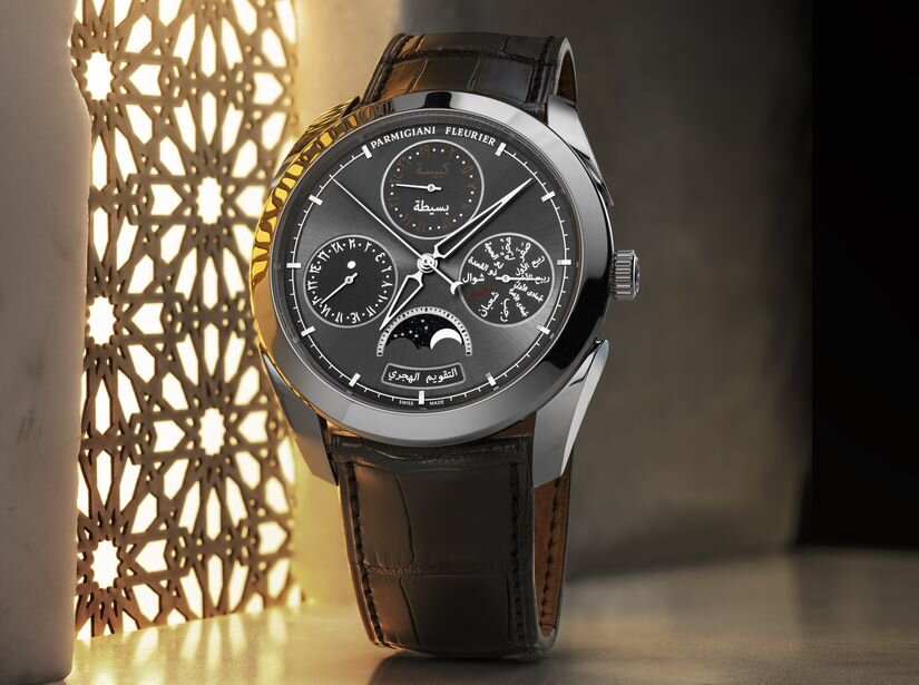 Швейцарский часовой Дом Parmigiani Fleurier представил новые часы с функцией исламского вечного календаря.
