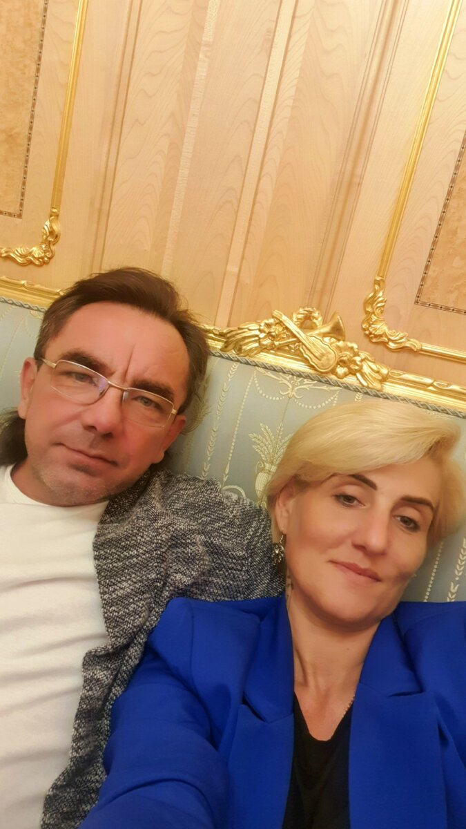 Михаил Чутко и Ольга Роса в своей гримерке