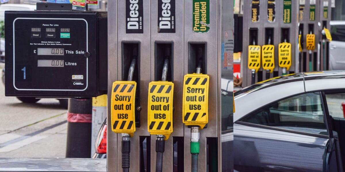 Топлива нет  - извиняйте!                                 фото: картинки  яндекса. 