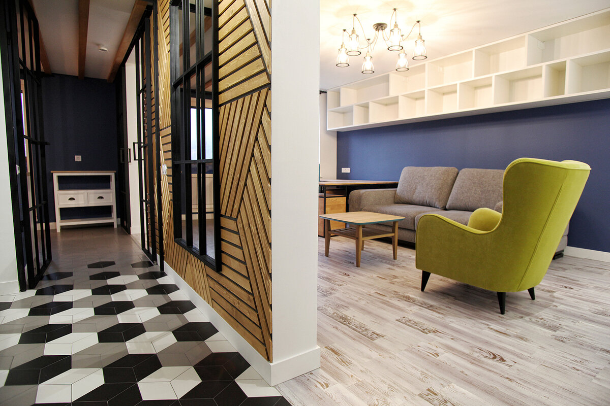 Прихожая-гостиная и немного кухни. Нравится?)