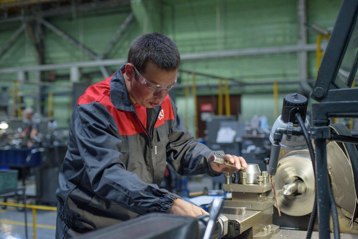 механосборочные работы. тула вакансии слесарь механосборочных. слесарь ремонтник. слесарь мср зарплата. тула вакансии слесарь механосборочных.