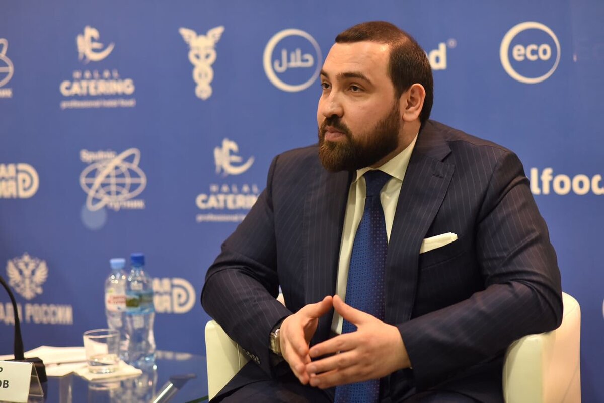 Собственно депутат Хамзаев