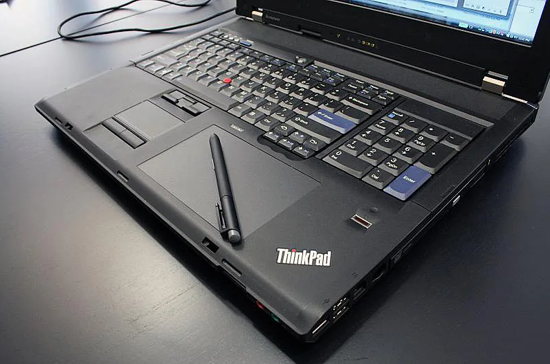 Ноутбук asus zenbook pro. Lenovo thinkbook gen3. Dell alienware 2024. Alienware 2007. Alienware m15-5928.