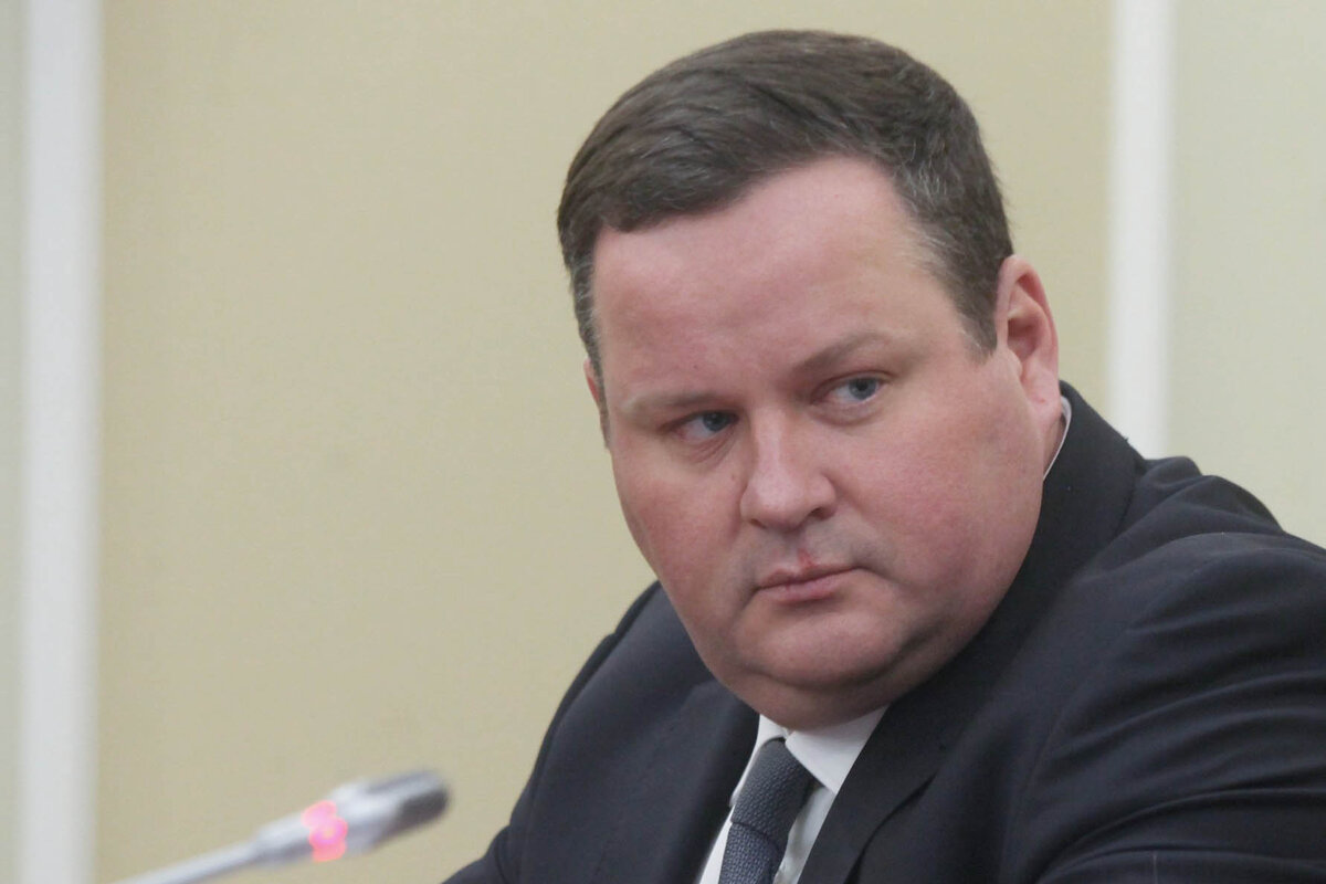 Министр труда и социальной защиты 