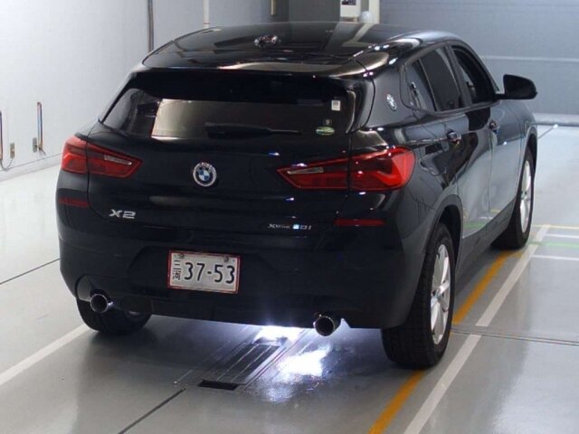 Фото с аукциона Японии