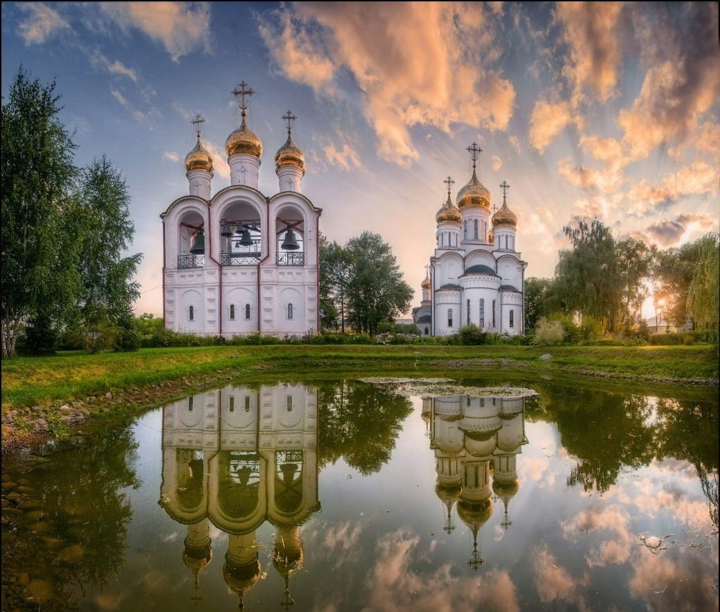 Храмы церкви монастыри. Никольский монастырь Переславль-Залесский. Свято-Никольский монастырь в Переславле-Залесском. Никольский женский монастырь Переславль-Залесский. Переславль-Залесский золотое кольцо.