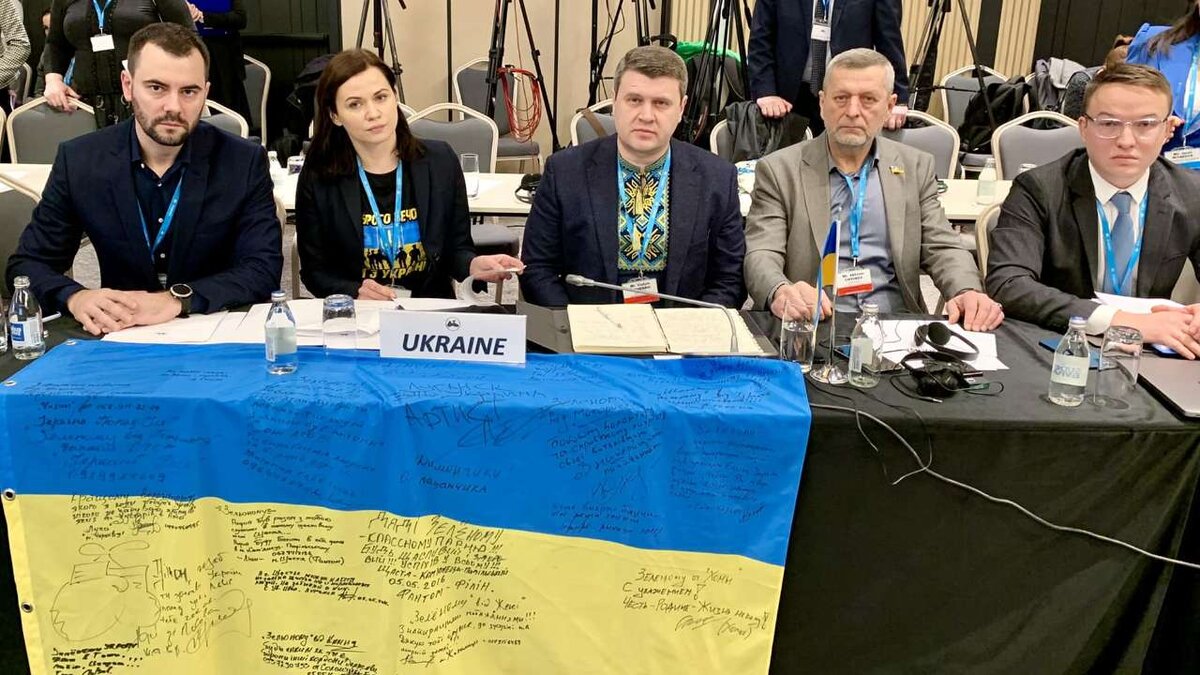    Россия приостановила взносы в Парламентской ассамблее черноморского экономического сотрудничества (ПАЧЭС) из-за провокации украинских делегатов во время заседания организации.