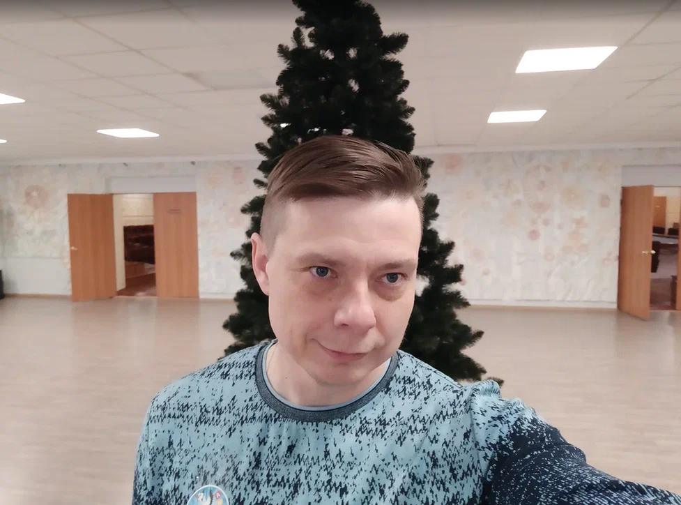 пока все шушукались, я сам себя фотографировал