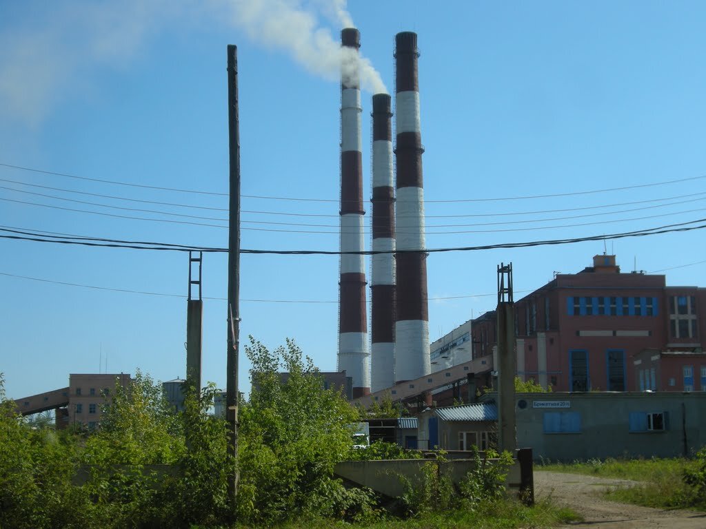 Вид на трубы кумертауской ТЭЦ
