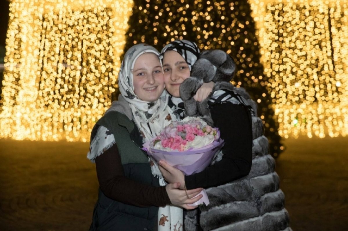    Дочки главы Чечни Хадижат и Айшат попали в санкционный список Евросоюза