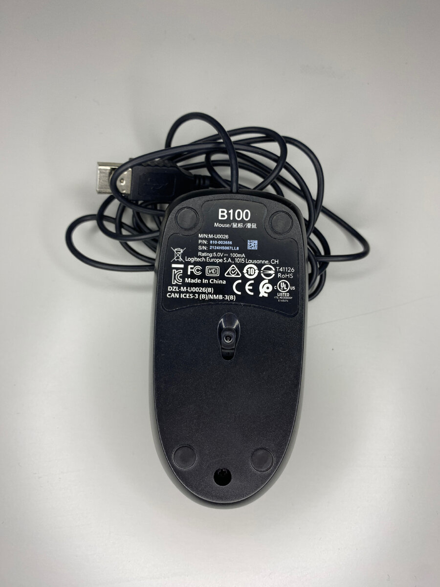 Проводная стесняет движения, лично для меня.