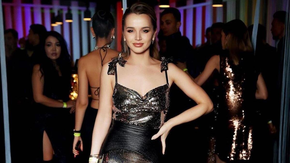    Дарья Александрова:instagram.com/dariya_aleksandrova