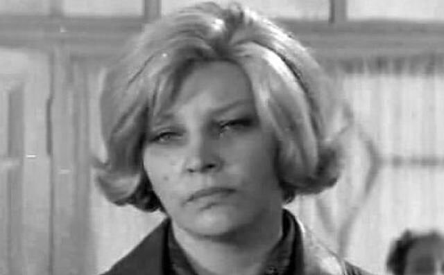 Эльза Леджей в фильме "Каждый день доктора Калинниковой", 1973
