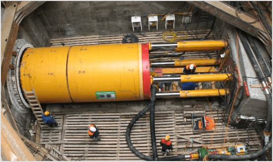 Продавливание стальных футляров