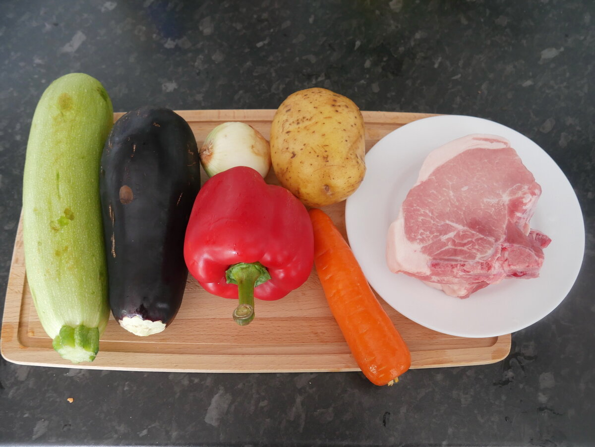 Набор продуктов очень простой.