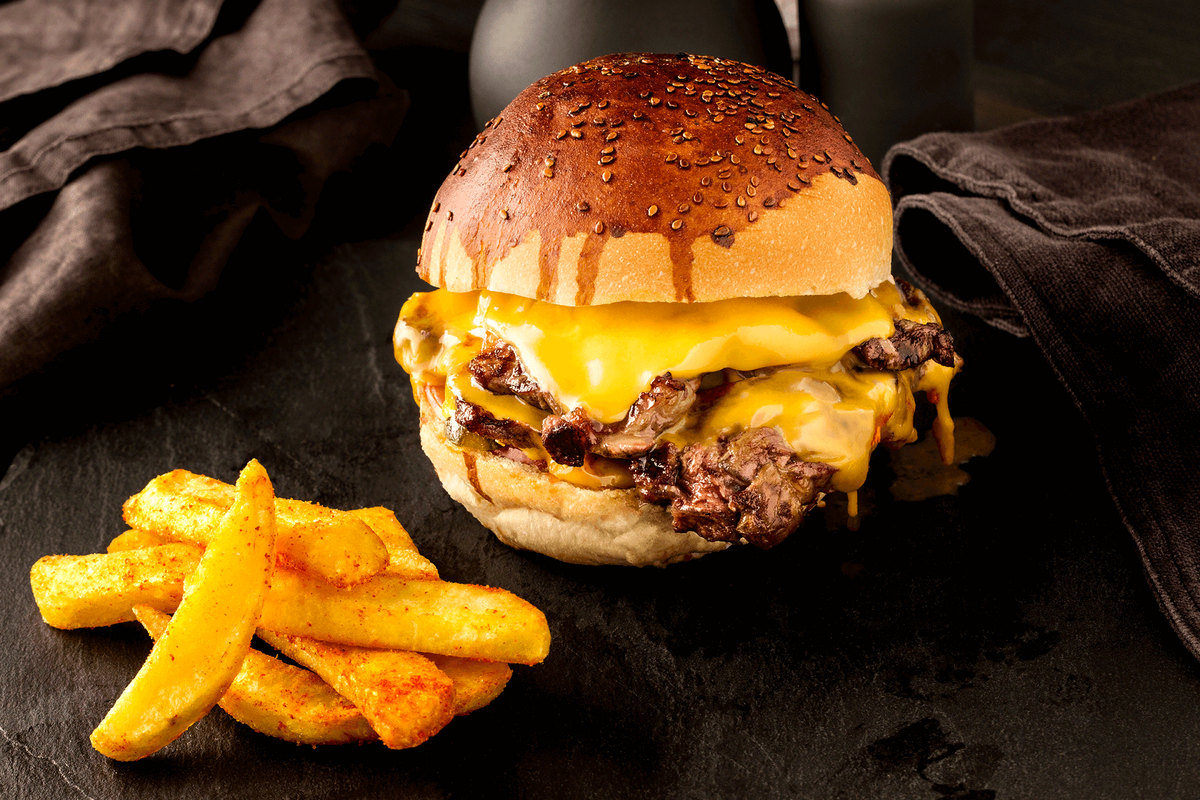 Вкусный Бургер с Картошечкой, чтобы Приятнее Читалось!