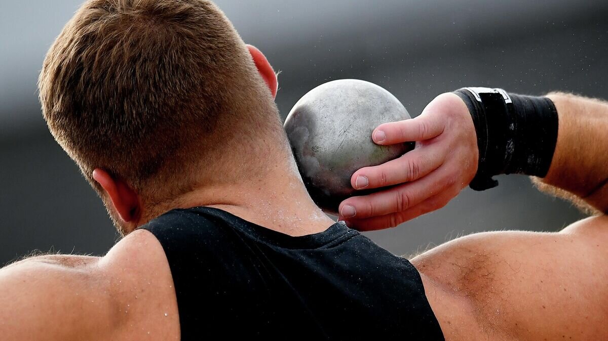    Толкание ядра© РИА Новости / Рамиль Ситдиков