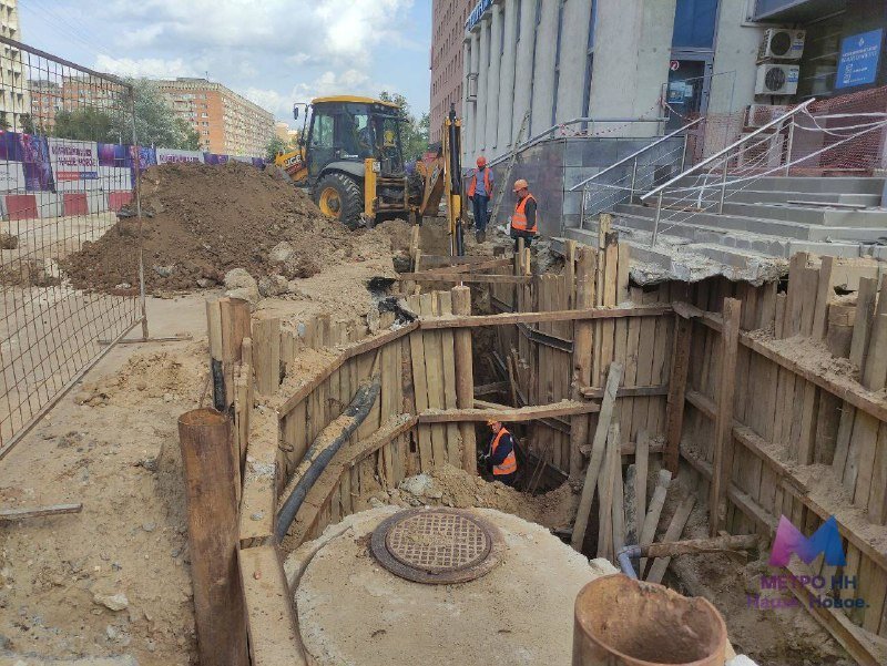    Начались подготовительные работы по перекладке новых инженерных сетей в новых каналах под землей Арина Полтанова
