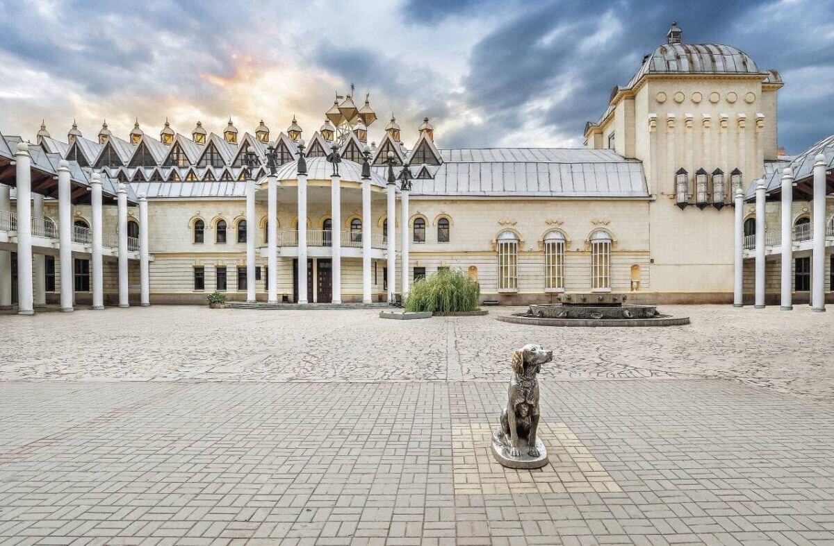    Воронежцев пригласили в закулисье Театра кукол «Шут»