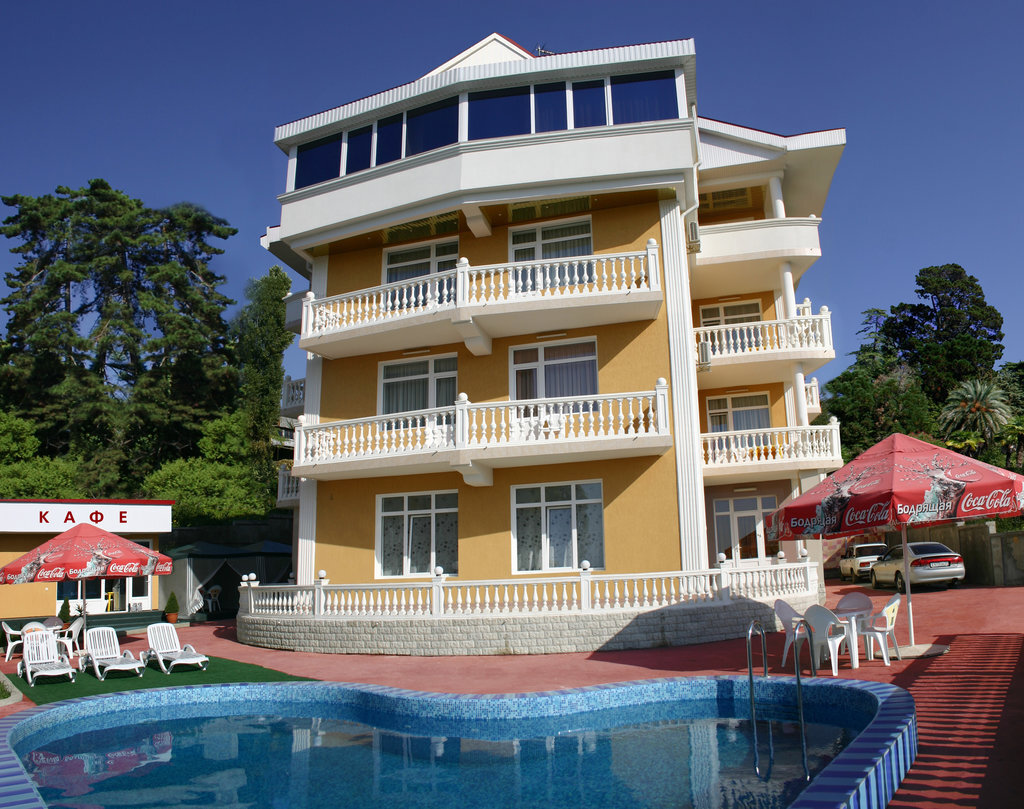 Морская вода, морской воздух- прекрасный отдых... 