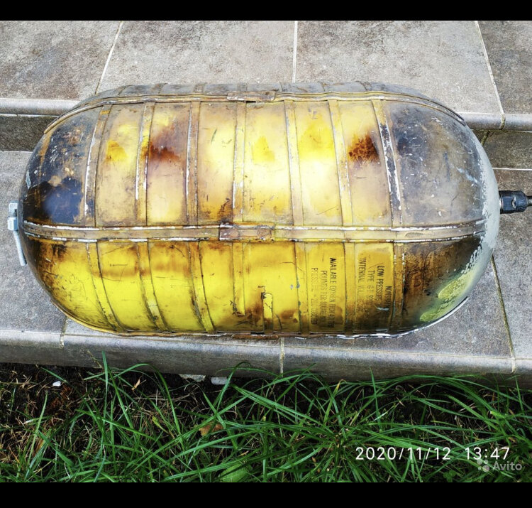 Вот так выглядит кислородный баллон с американского самолета ВОВ