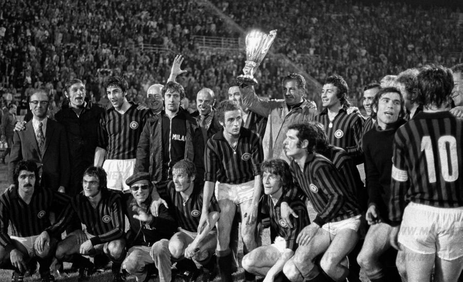 Итальянский Милан вновь празднует победу в Кубке Обладателей Кубков