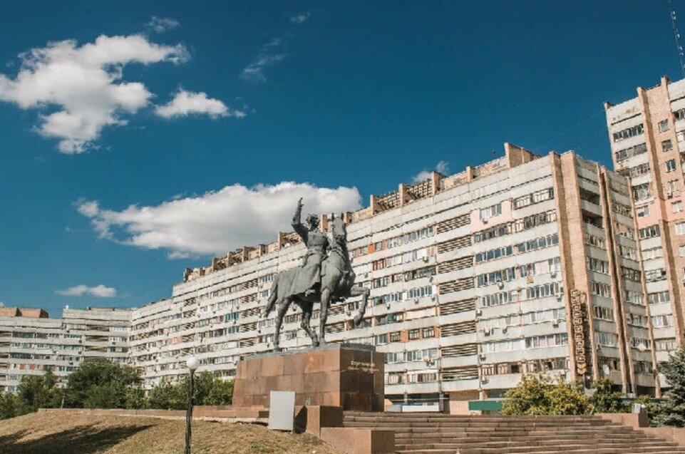     Это решение стало восстановлением общей исторической памяти. Фото: Администрация города Луганска