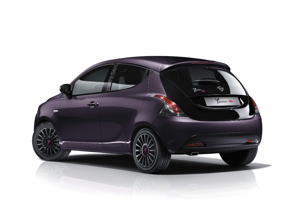 Lancia Ypsilon 2023