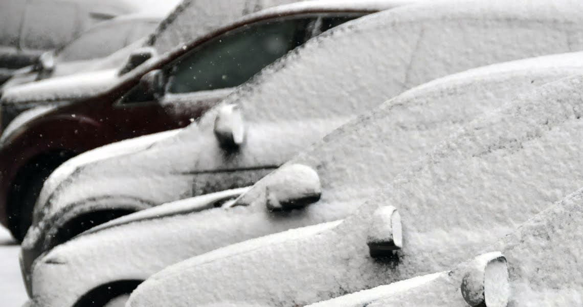 Замёрзшие автомобили