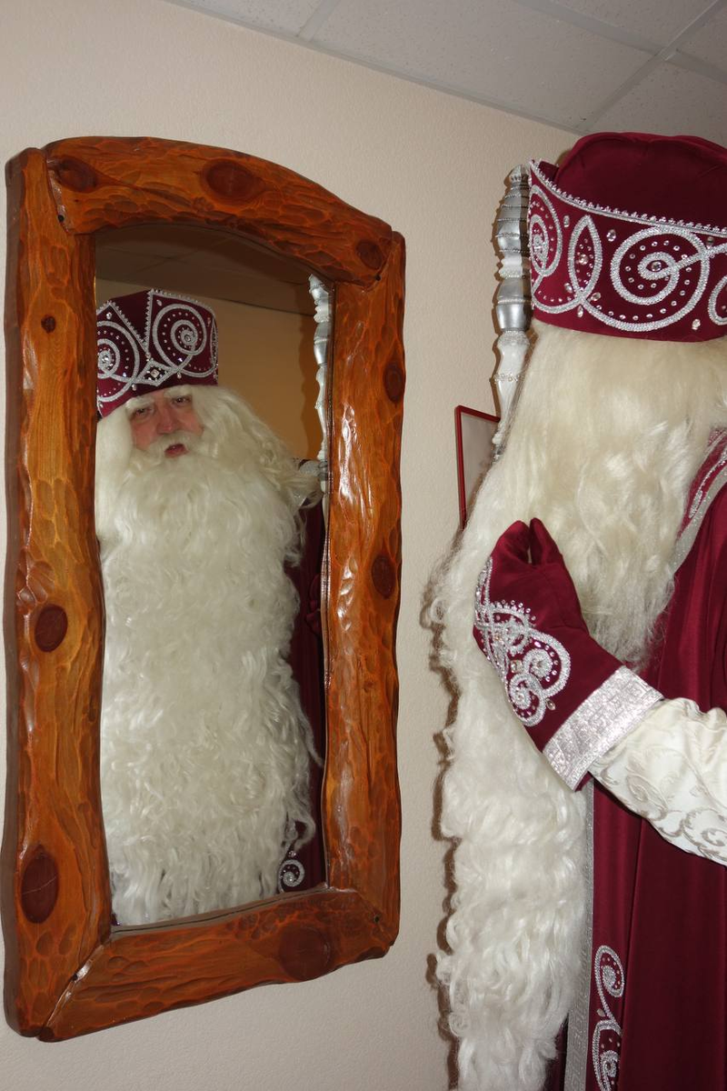 Дед Мороз из  Великого Устюга в гостинице "Старый Дом" г. Тихвин