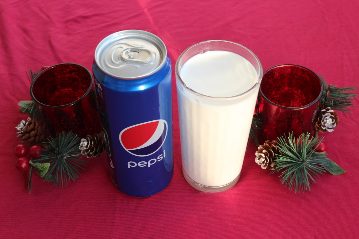 Рецепт pepsi. Пепси-кола из белоруссии. Баночка пепси. Кока кола и пепси. Рецепт пепси.