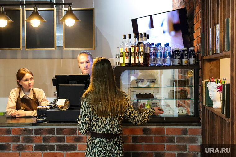    За четвертый квартал в России закрылось 10% заведений общепита