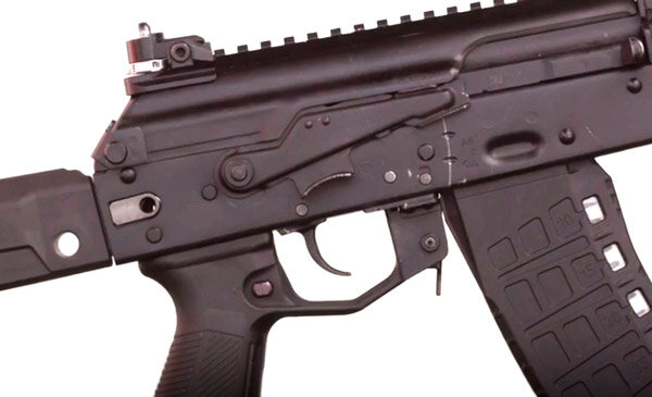 АК-12М вид на органы управления справа (фото из открытых источников)