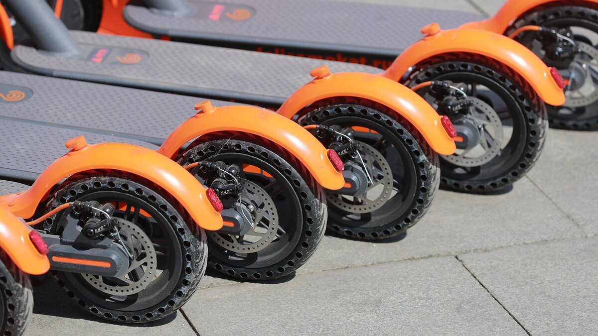    Пункты проката электросамокатов открылись в Москве© РИА Новости . Виталий Белоусов