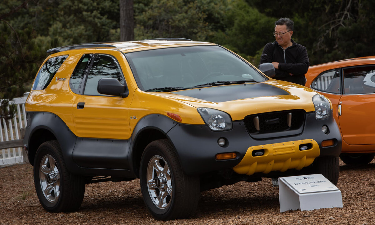 isuzu vehicross салон