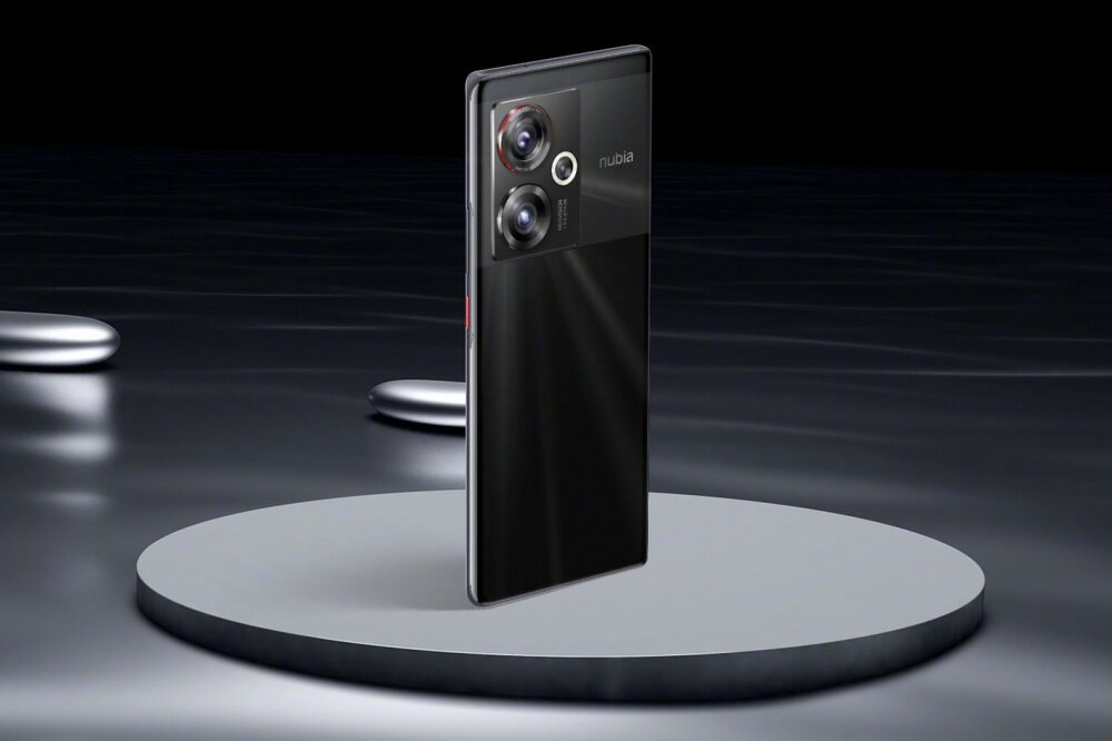    Nubia Z50