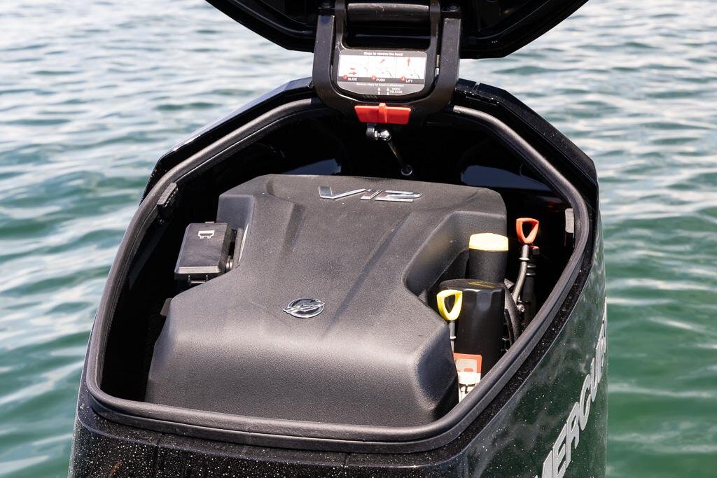 Сколько придется платить налога за самый мощный лодочный мотор на рынке ...