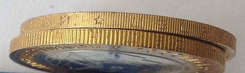 Сверху обычная  Алания,  внизу с крупным "сочинским" гуртом.