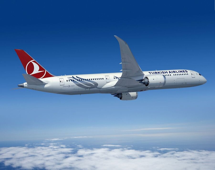Boeing 787-9 в ливрее Turkish Airlines, рекламный проспект производителя. Самолёты будут поступать в парк перевозчика для базы в новом аэропорту Стамбула