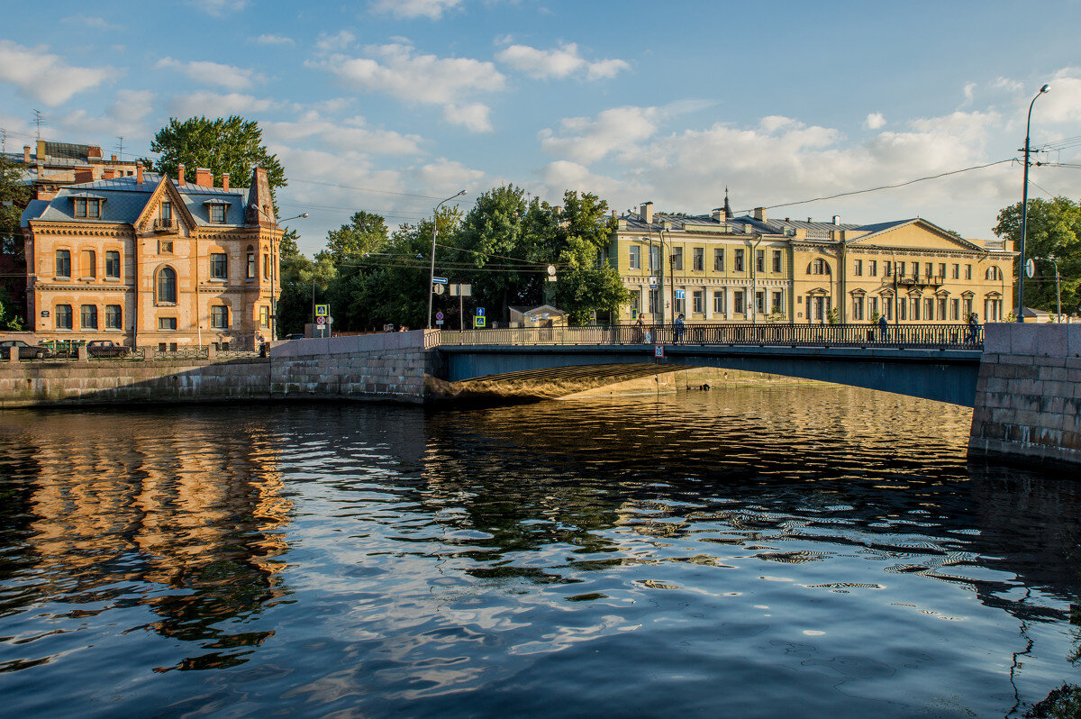 Правы спб. Храповицкий мост в Санкт-Петербурге. Мост Храповицкого в СПБ. Желтый мост в Санкт-Петербурге. Адмиралтейский мост в Санкт-Петербурге.